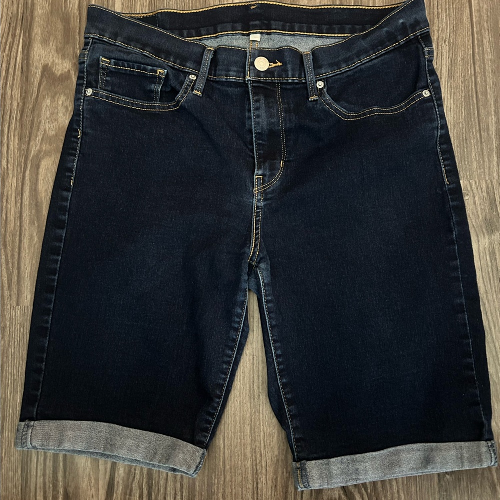 Levi’s Bermuda Shorts